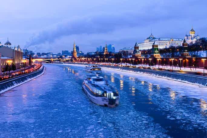 Навигация: 16 ноября - Окончание навигации в Москве в 2023 году